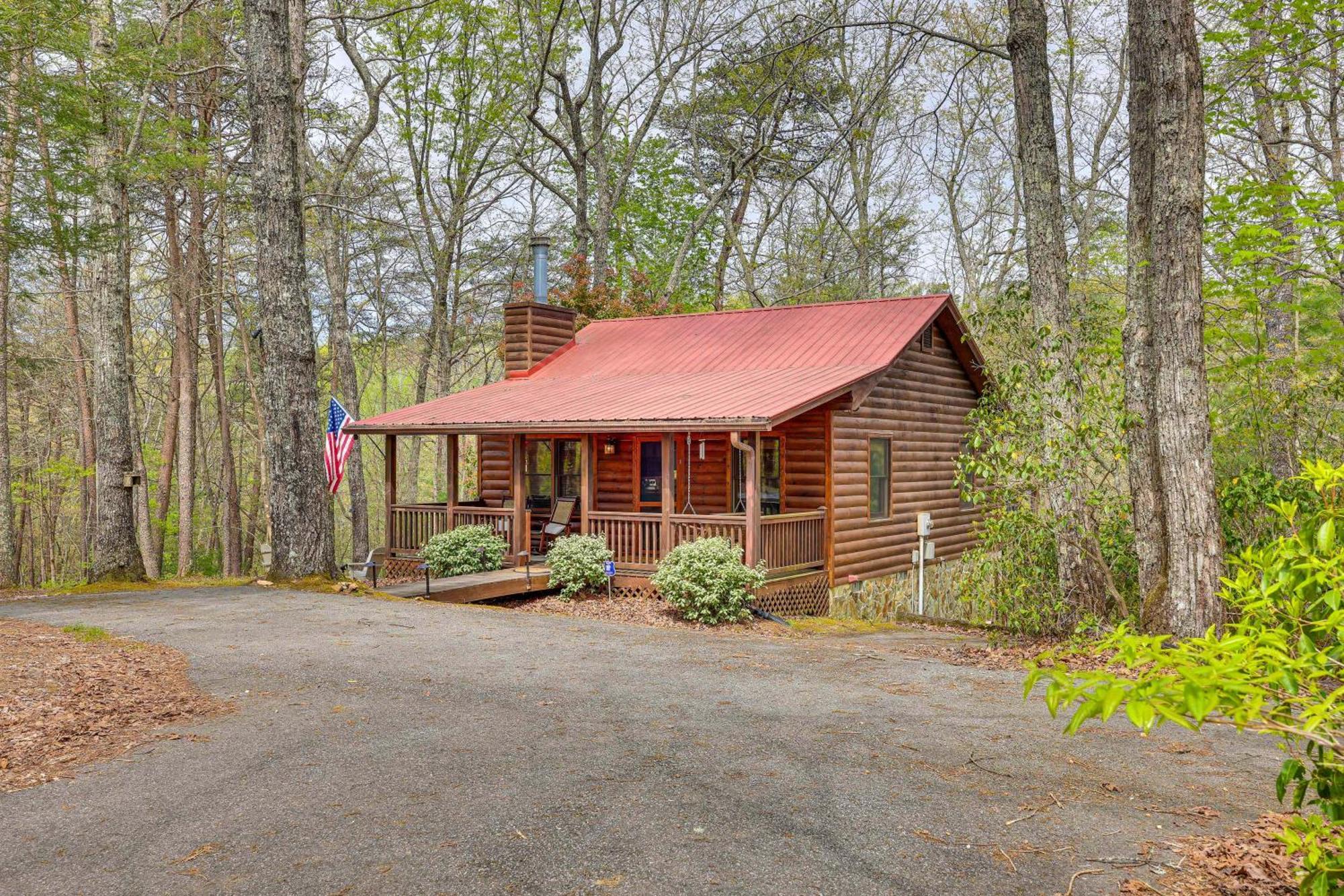 Cozy Cabin In Private Location With Hot Tub And Grill! Blue Ridge Exterior foto